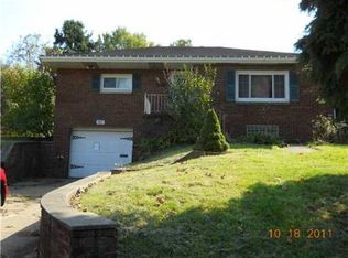 1543 Gilmore Dr, Clairton, PA