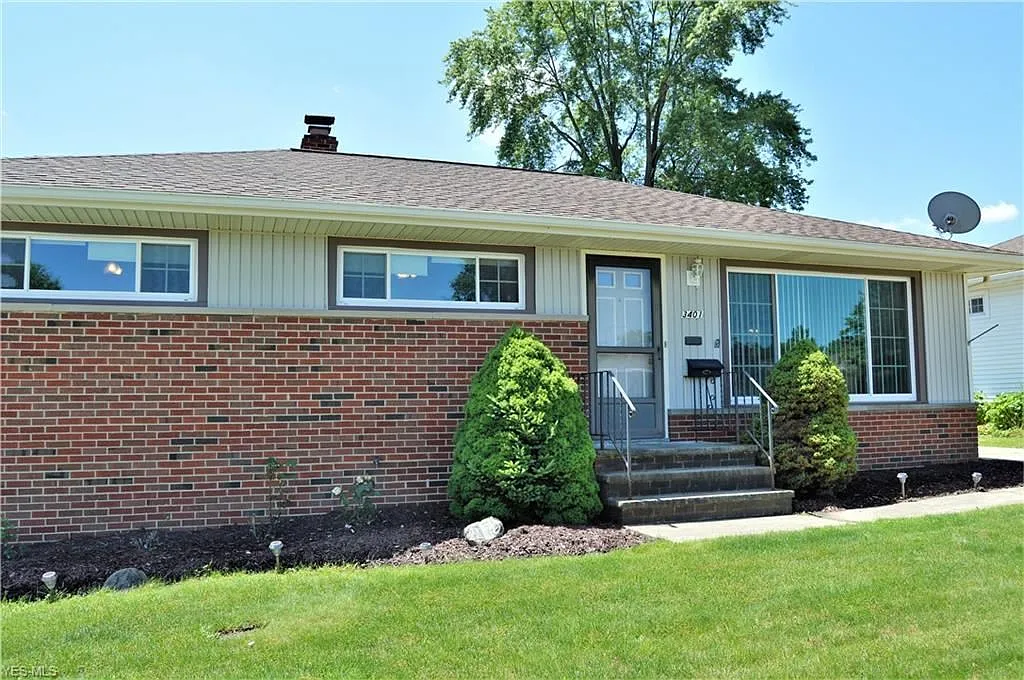 3401 Jeanne Dr photo 1