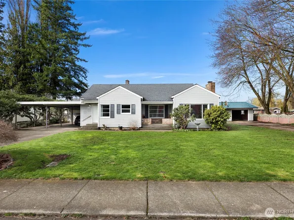 209 Nooksack Avenue, Nooksack, WA 98276