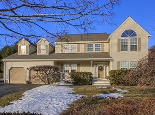 74 Buttermilk Rd, Leominster, MA 01453