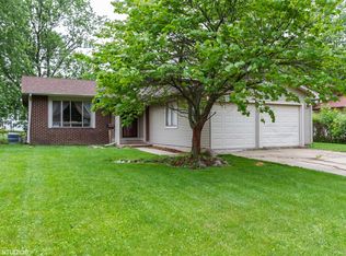 1071 Amherst Ln, University Park, IL 60484