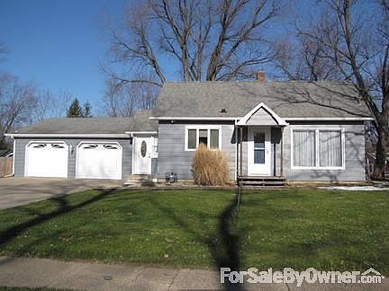 1st image of 546 Paw Paw Ave