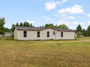 5415 Brentwood Ave, Grawn, MI 49637