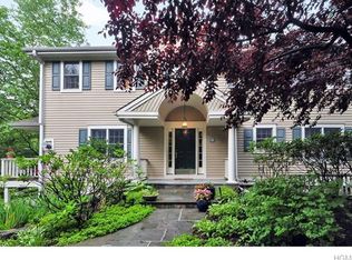 1 Holly Knl, Armonk, NJ 10504