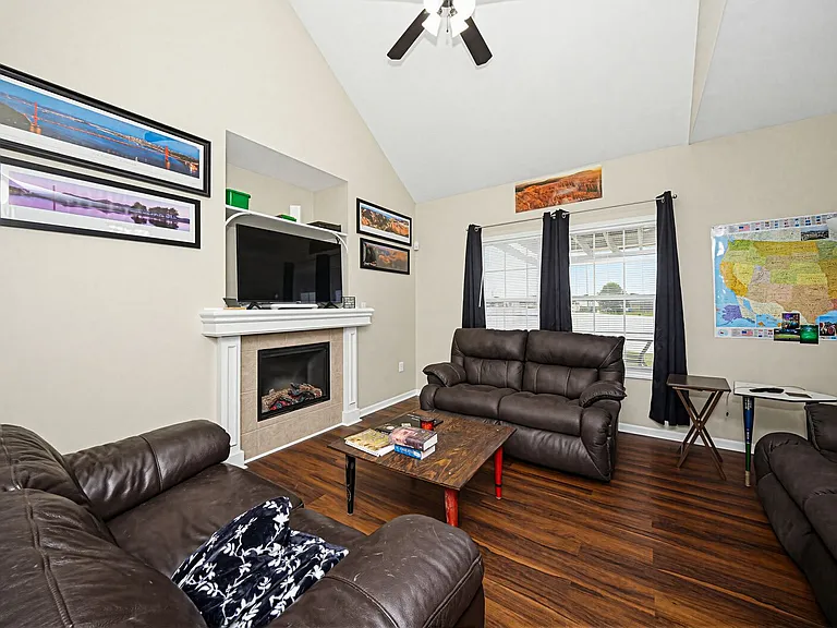 2803 Elm Creek Dr — Photo 11