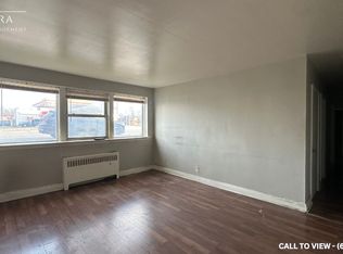 1007 Adelaide St N #2, London, ON N5Y2M8