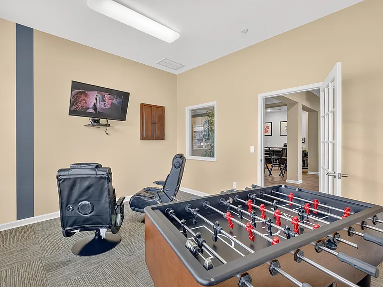 Reserve at Oakleigh — Photo 15
