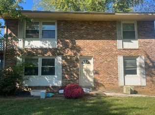 225 Fuller Dr, Bowling Green, KY 42101