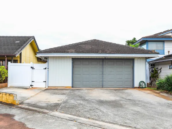 94-793 Leomana Way, Waipahu, HI 96797