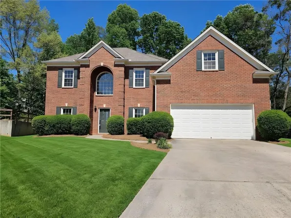 380 Belmont Chase Ct, Alpharetta, GA 30005