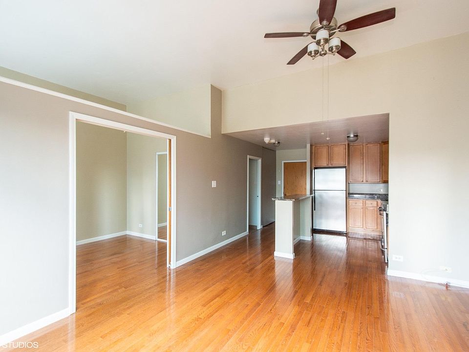 1st image of 211 E Ohio St Floor 29