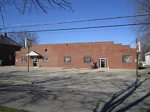 1st image of 742 Gooding St