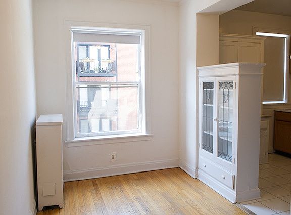2nd image of 533 W Wellington Ave APT 14