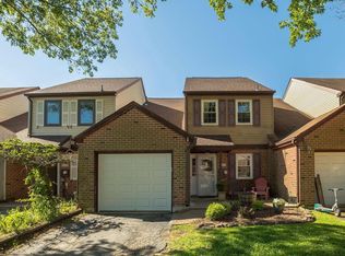 225 Farleigh Ct, Langhorne, PA