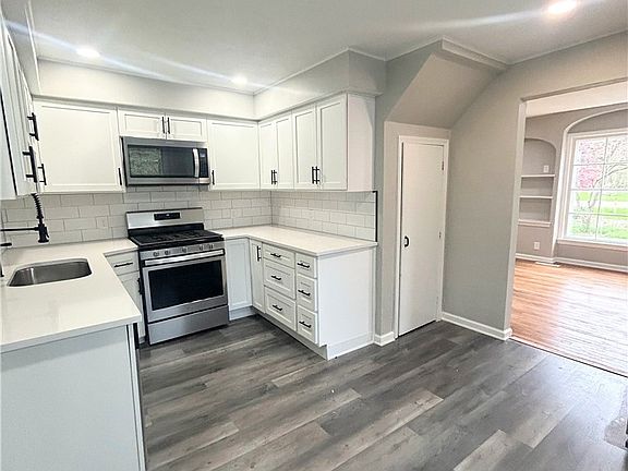 5th image of 35888 Chestnut Ridge Rd