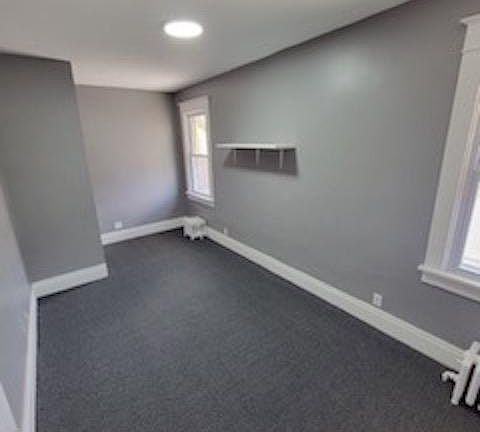 5th image of 557 Hertel Ave #2