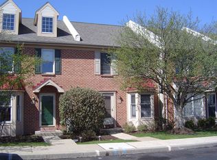 416 Calverton Ct, Harleysville, PA 19438