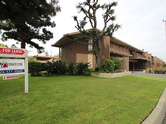 3rd image of 510 E Sandra Ave #516