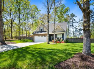 205 Robertson Cir, Travelers Rest, SC 29690