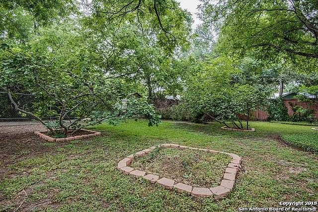 2nd image of 154 Groveland Pl
