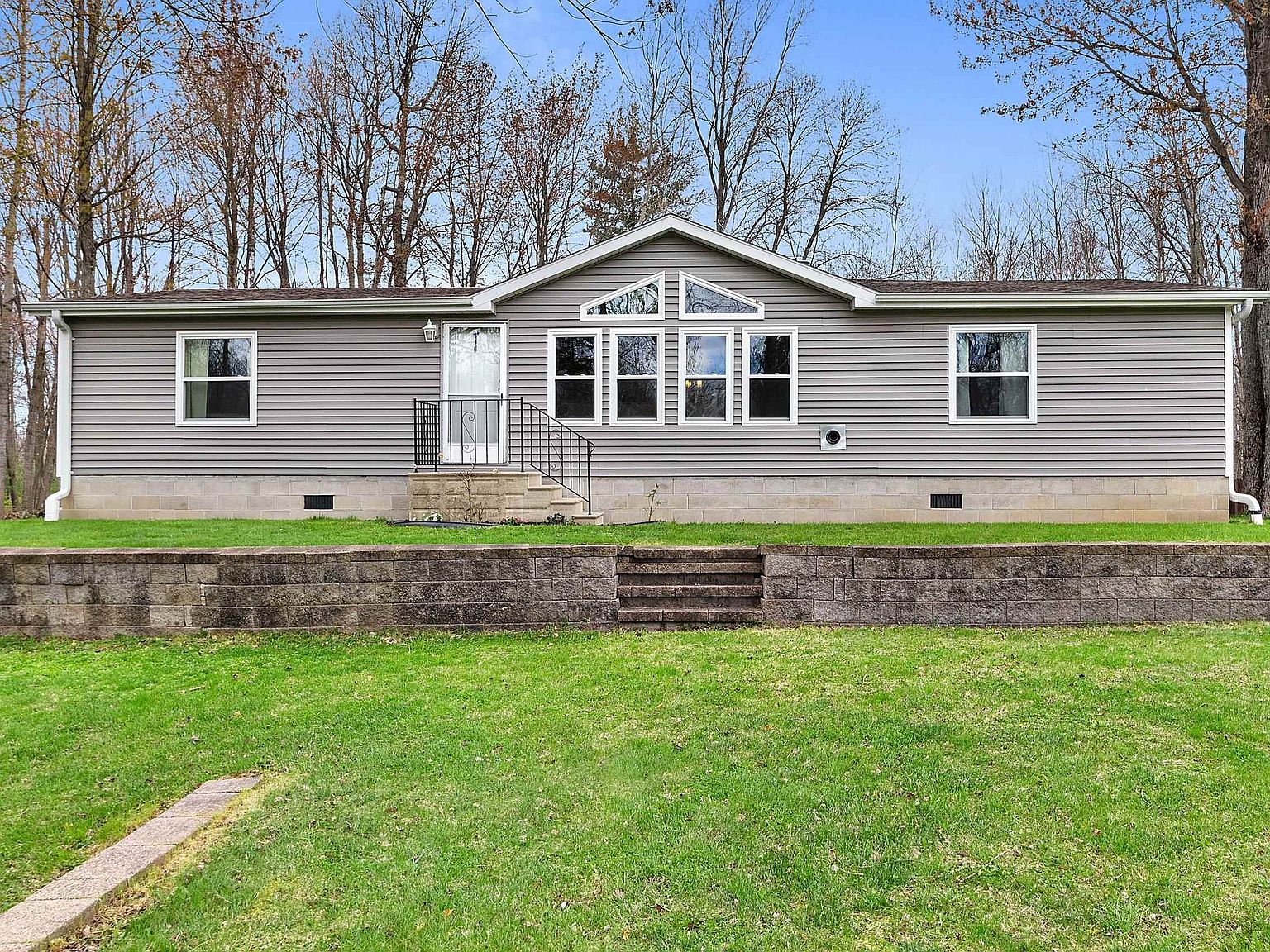 3965 Neighborly Ln, Abrams, WI 54101 | Zillow