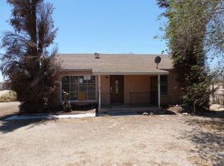 426 W Yermo Rd, Yermo, CA 92398