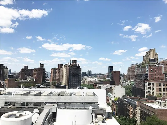 Rented by R New York | media 17