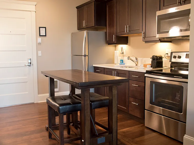 1202 Railroad Ave #201 — Photo 4