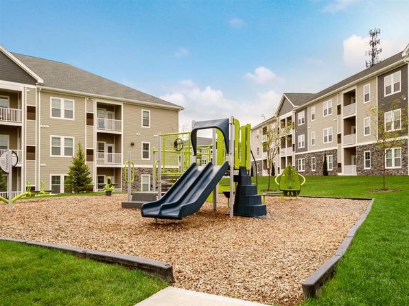 85 Washington St APT 2208