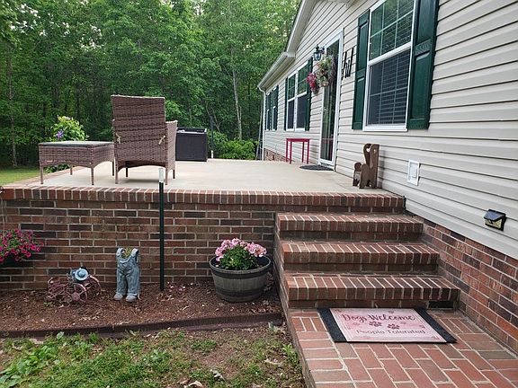 5th image of 3171 Neals Corner Rd