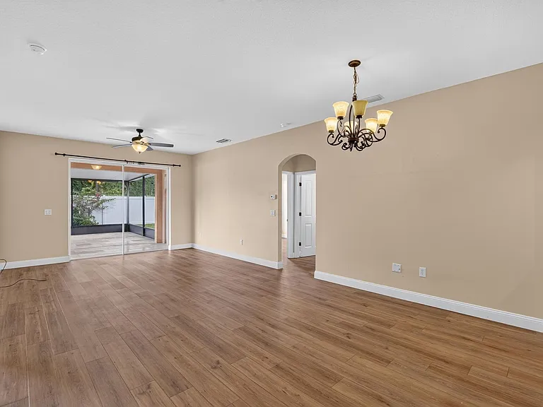 5605 Hawklake Rd — Photo 18