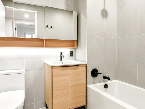 974 Carroll Street image 17 of 59