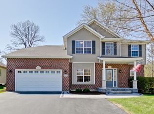 25147 W Warren Ave, Lake Villa, IL