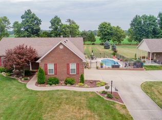 109 Pebble Brook Dr, Charlestown, IN 47111