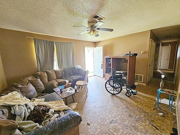 4th image of 205 Gatewood Dr