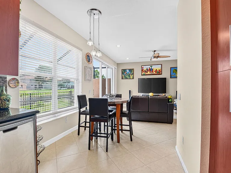 5018 Starblaze Dr — Photo 24