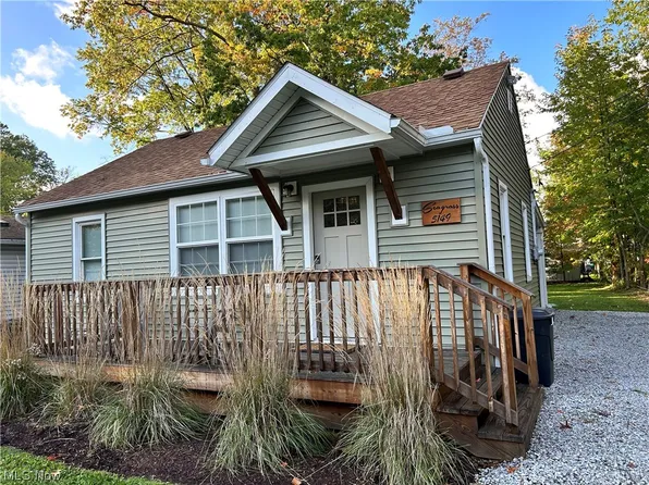 5149 Fairfax Dr, Geneva, OH 44041