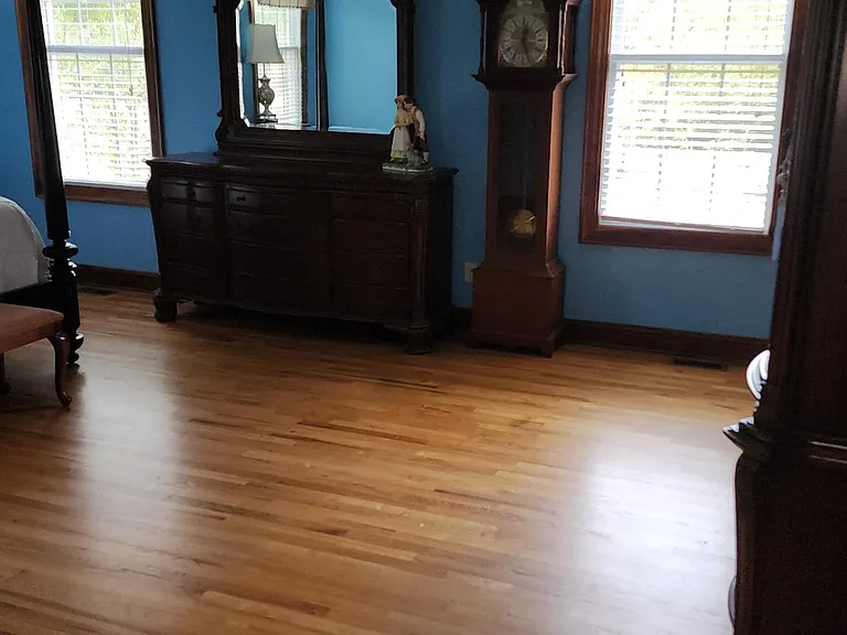 1810 Shady Grove Rd — Photo 14