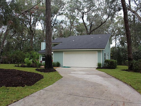 3rd image of 155 Tarrasa Dr