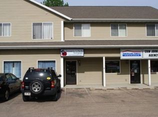 221 N Us Highway 51 STE B, Poynette, WI 53955