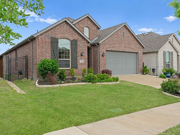 3rd image of 1711 Temperance Way
