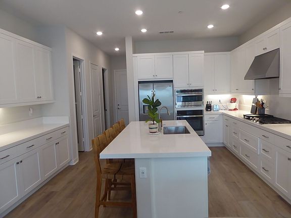 2nd image of 27249 Red Willow Ct