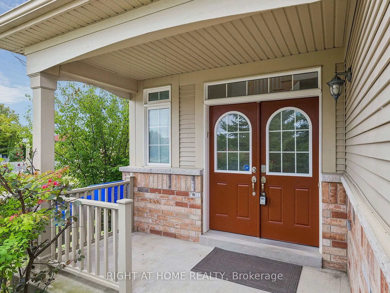 4 bed, $3,450 — Photo 4