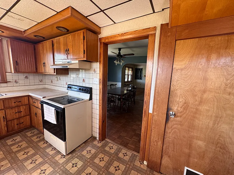 360 Chrome Rd — Photo 10