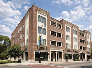 2401 N Janssen Ave APT 204, Chicago, IL 60614