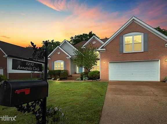 2nd image of 1252R Annapolis Cir