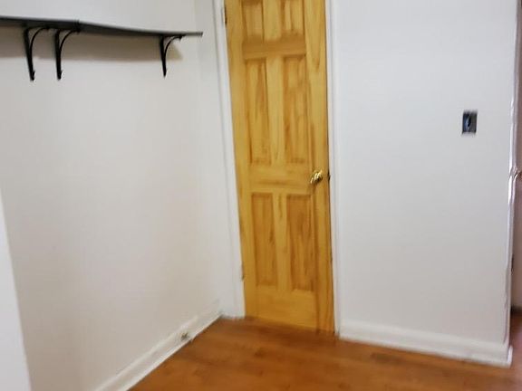 4th image of 1277 Arnow Ave