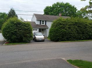 24 Dayton Rd, Naugatuck, CT 06770