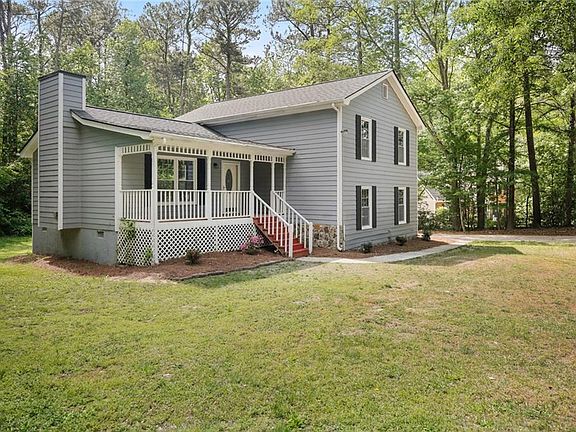 2nd image of 2925 Glynn Mill Ct