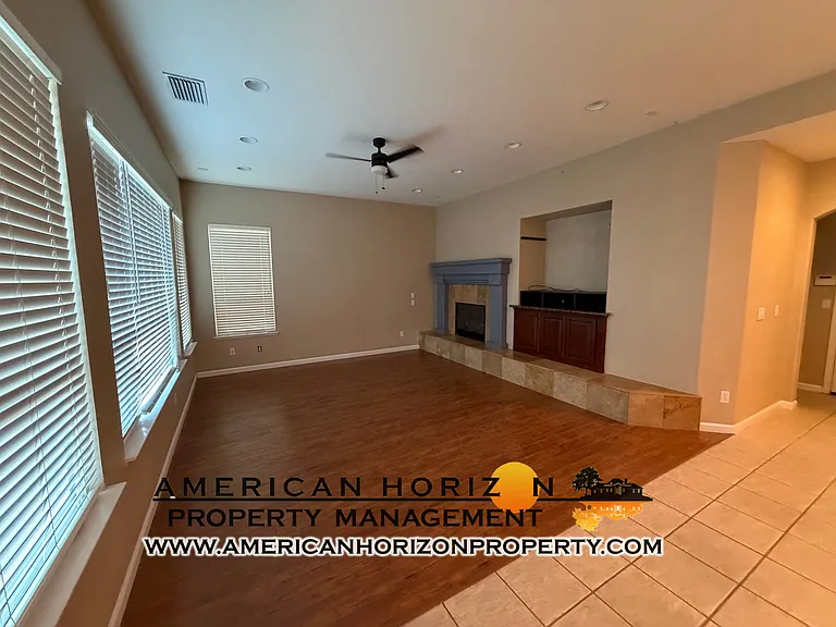 424 Crescent Dr — Photo 11